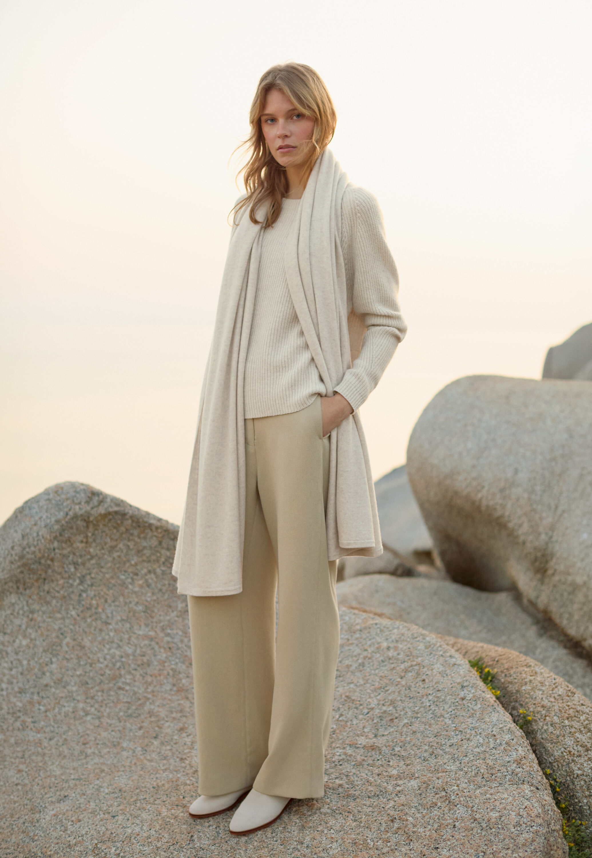 Gerippter Pullover mit Rundhalsausschnitt