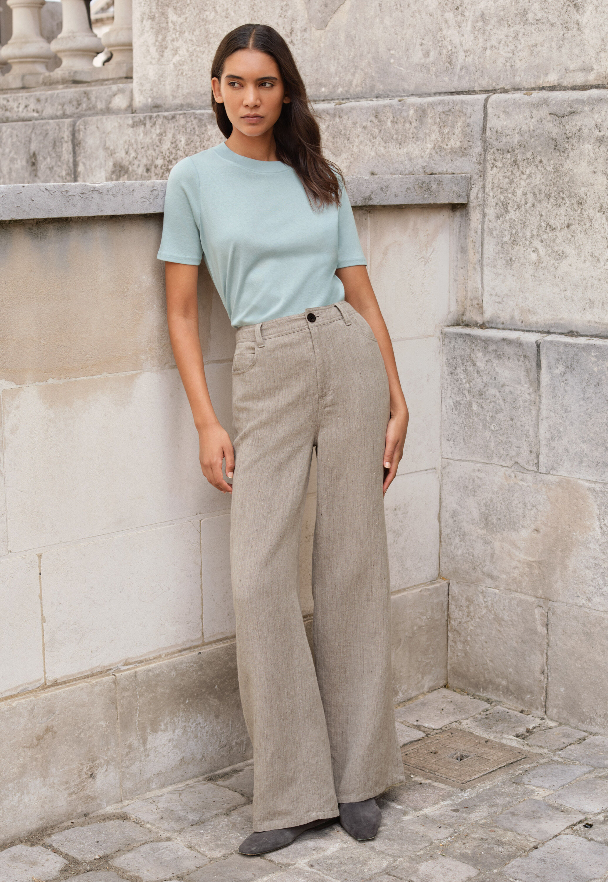 Weite Hose mit geradem Bein