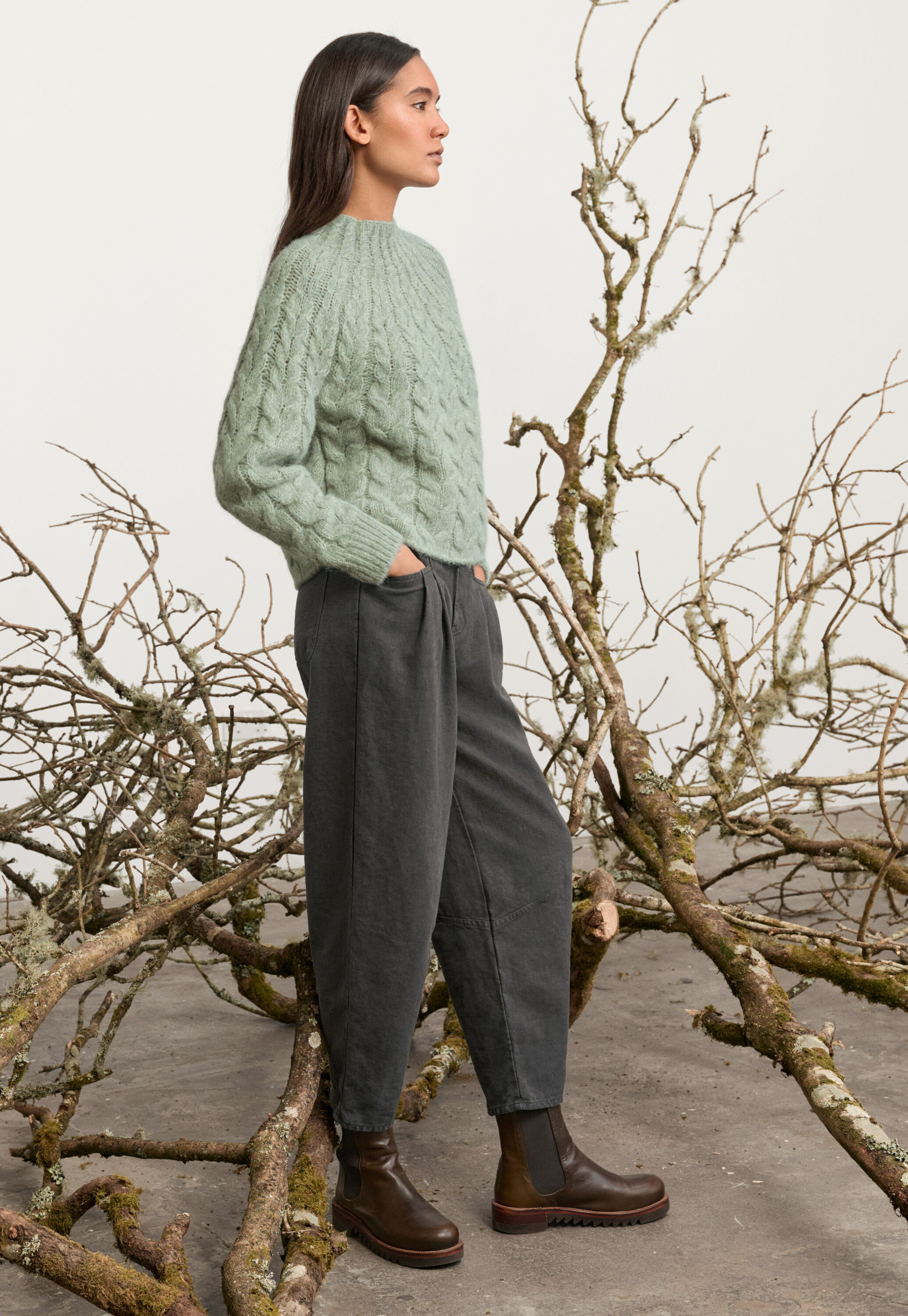 Schmal zulaufende Hose
