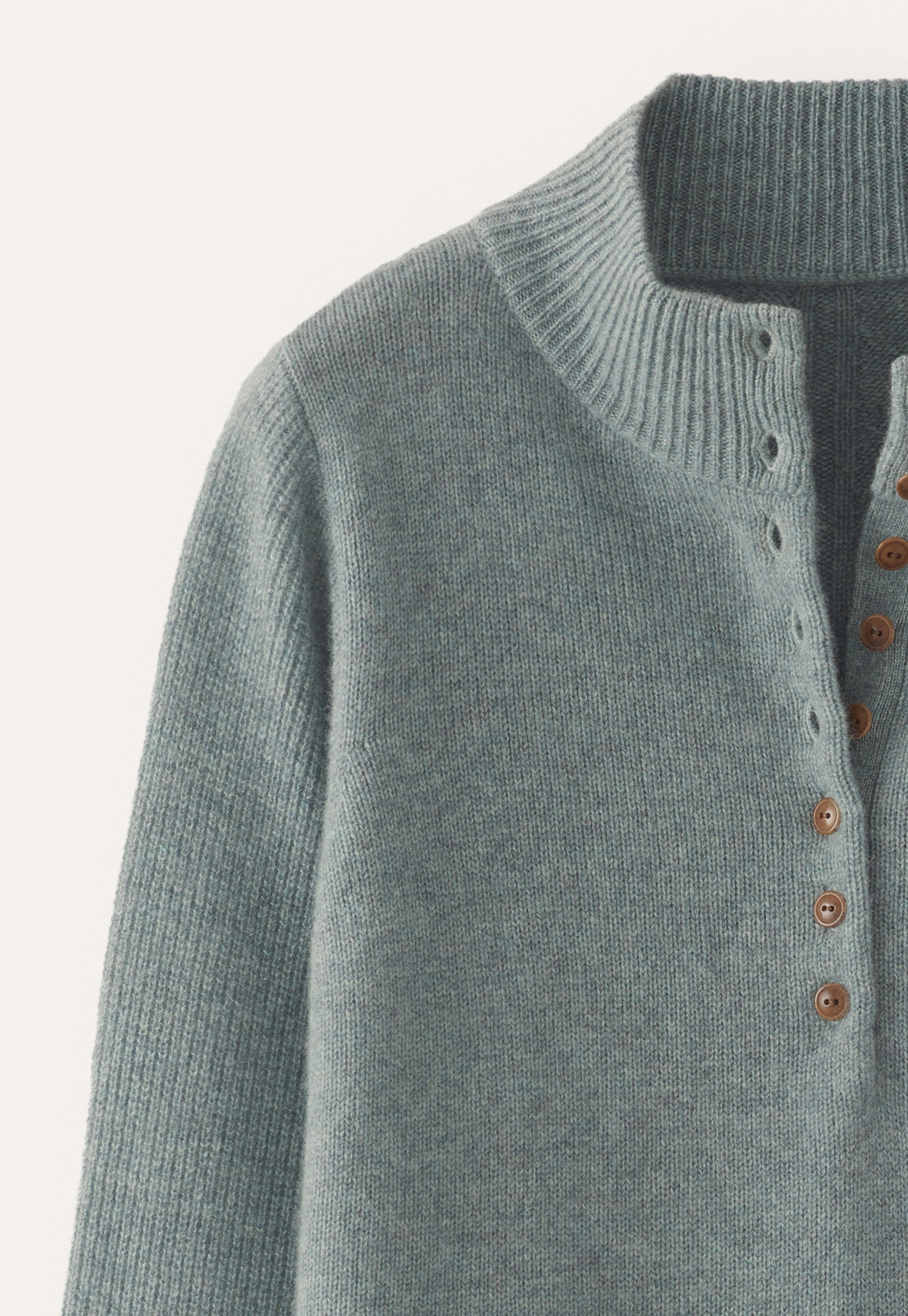 Pullover mit Kn&ouml;pfen