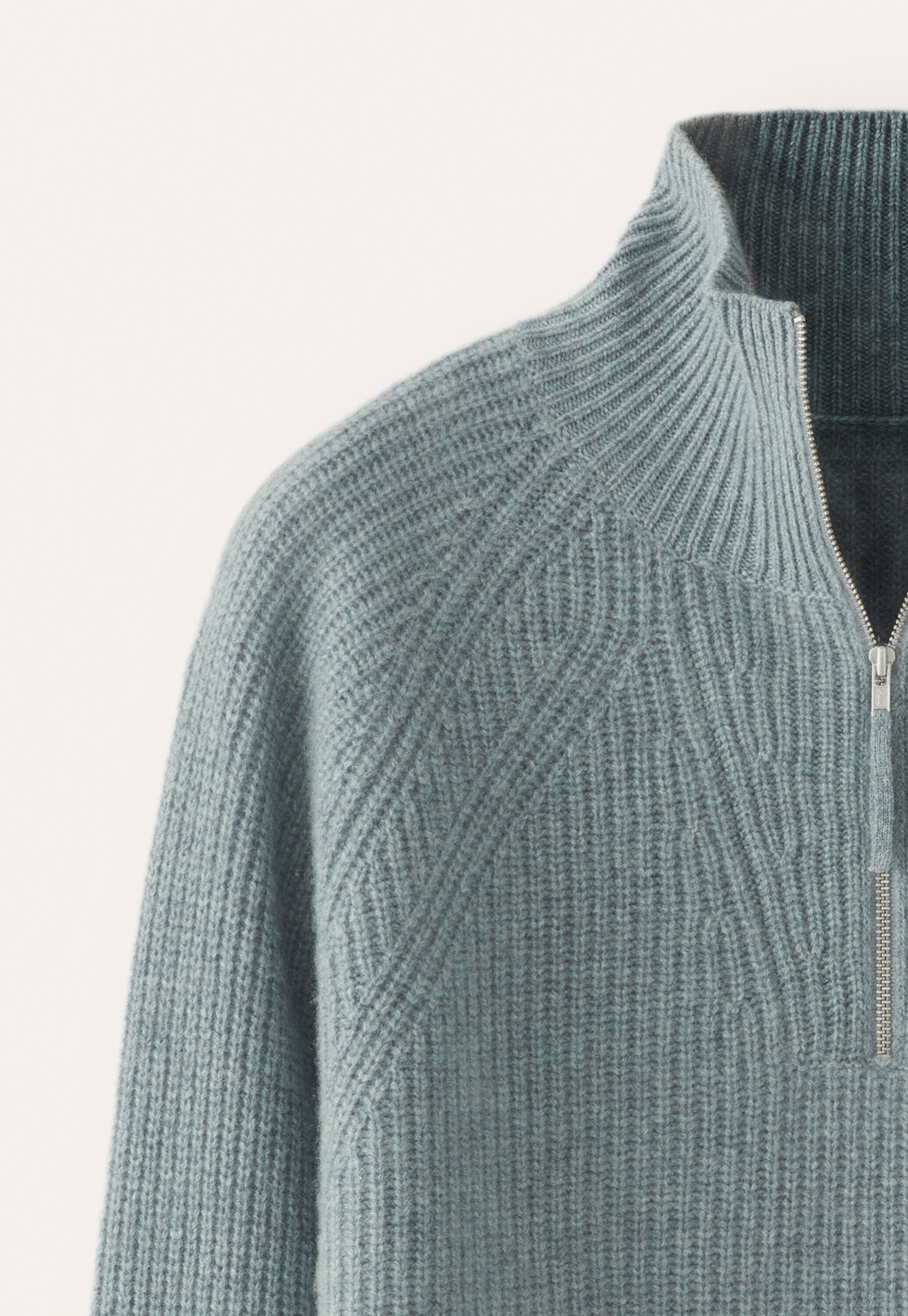 Pullover mit Frontrei&szlig;verschluss