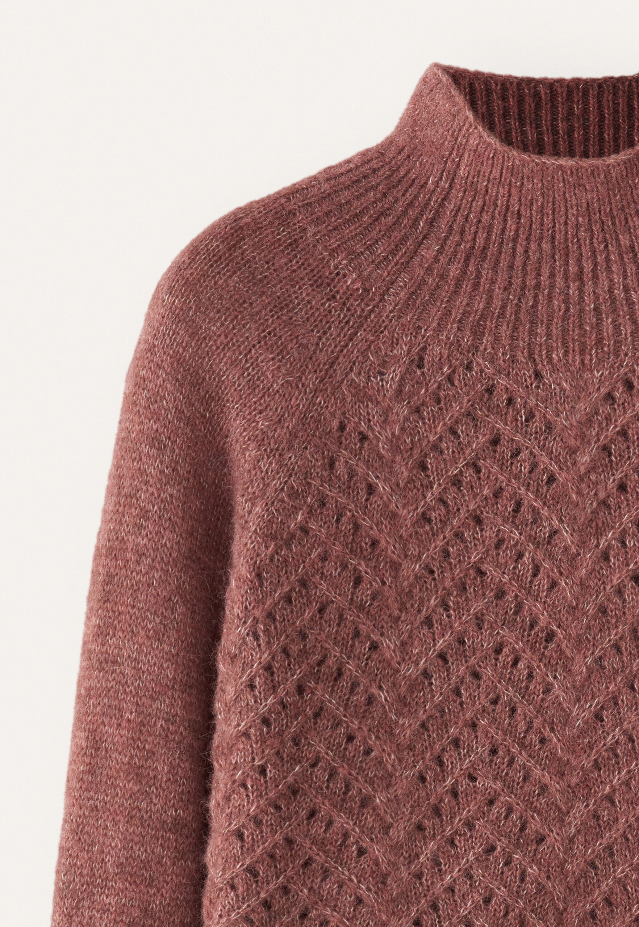 Pullover mit Zopfmuster