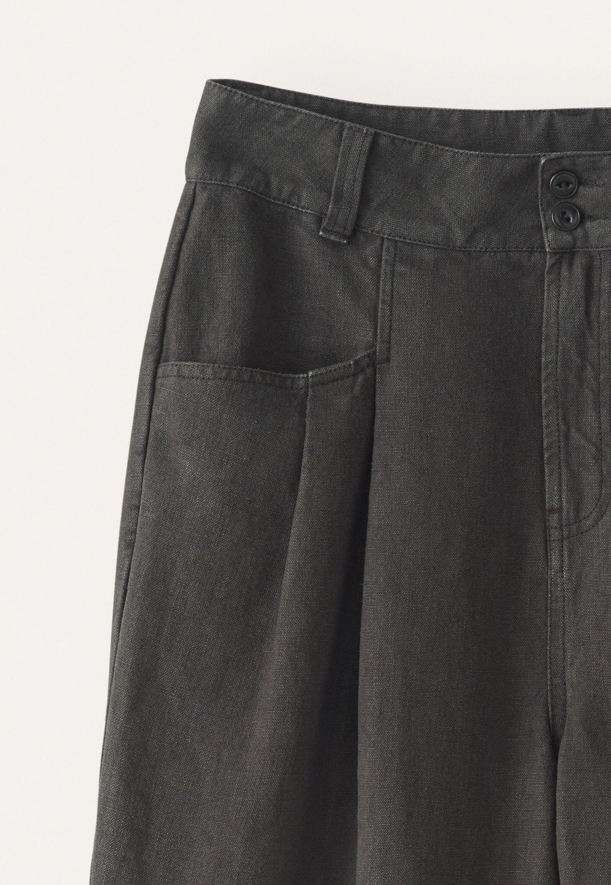 Schmal zulaufende Hose