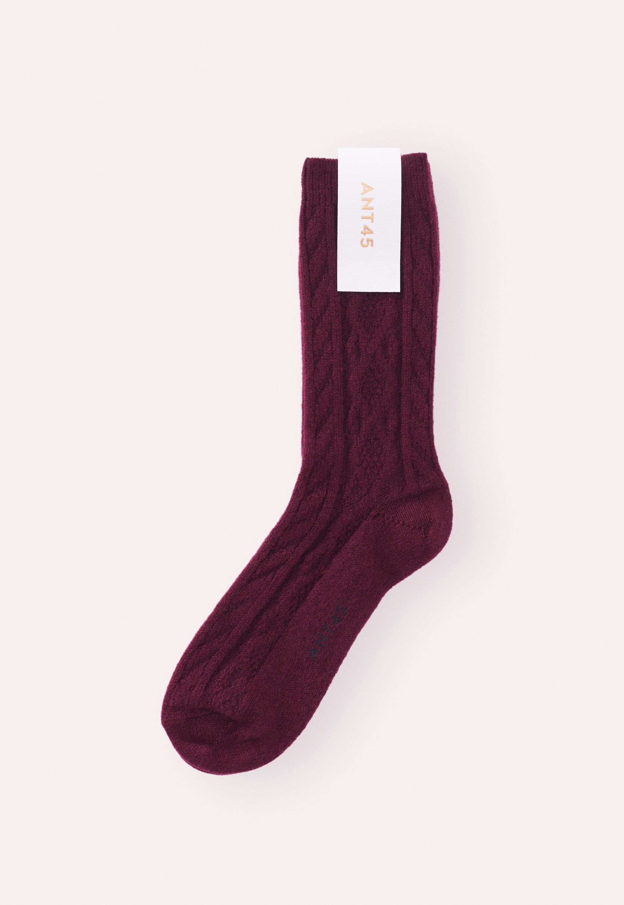 Socken mit Zopfmuster