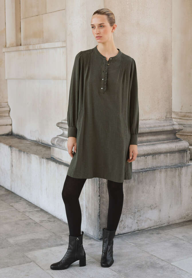 Kleid mit Frontfalten, Dukles Khaki, completeTheLook