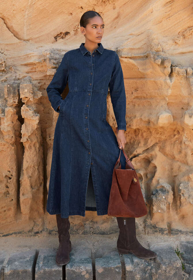 Indigo-gef&auml;rbtes Kleid mit Eins&auml;tzen, Dunkles Denimblau, completeTheLook