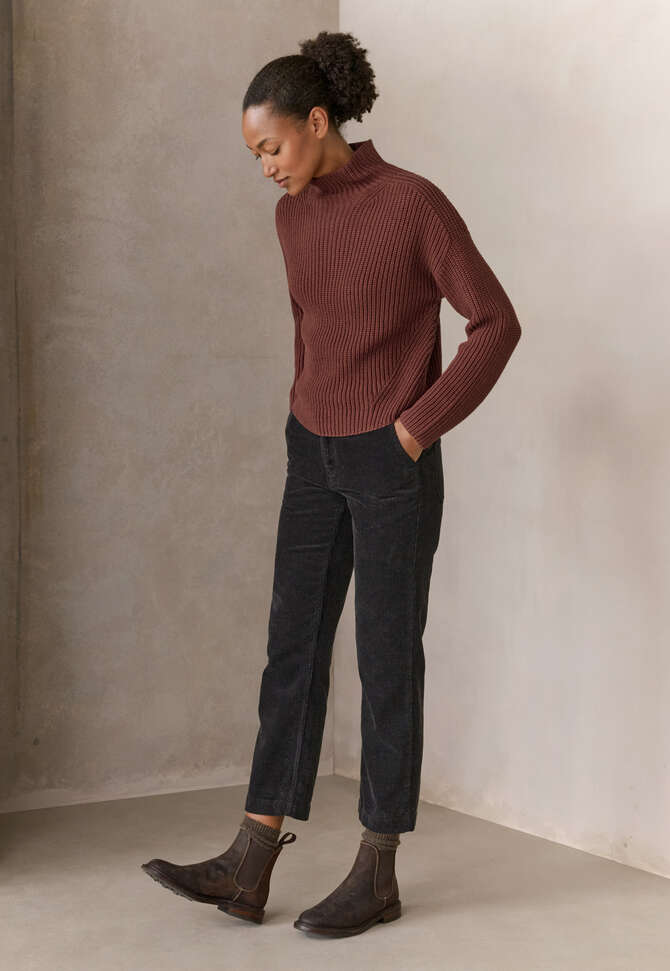Schmale, k&uuml;rzere Hose, Braun/Kohlschwarz, completeTheLook