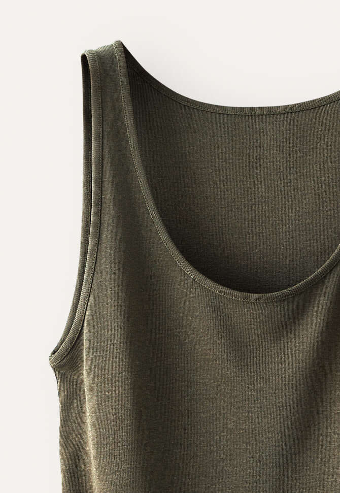 Geripptes Tr&auml;ger-Top, Waldgr&uuml;n, completeTheLook