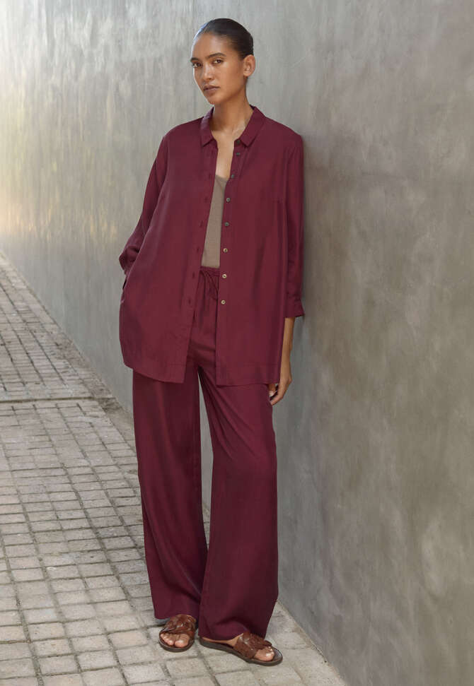 Tunnelzughose mit weitem Bein, Marone, completeTheLook